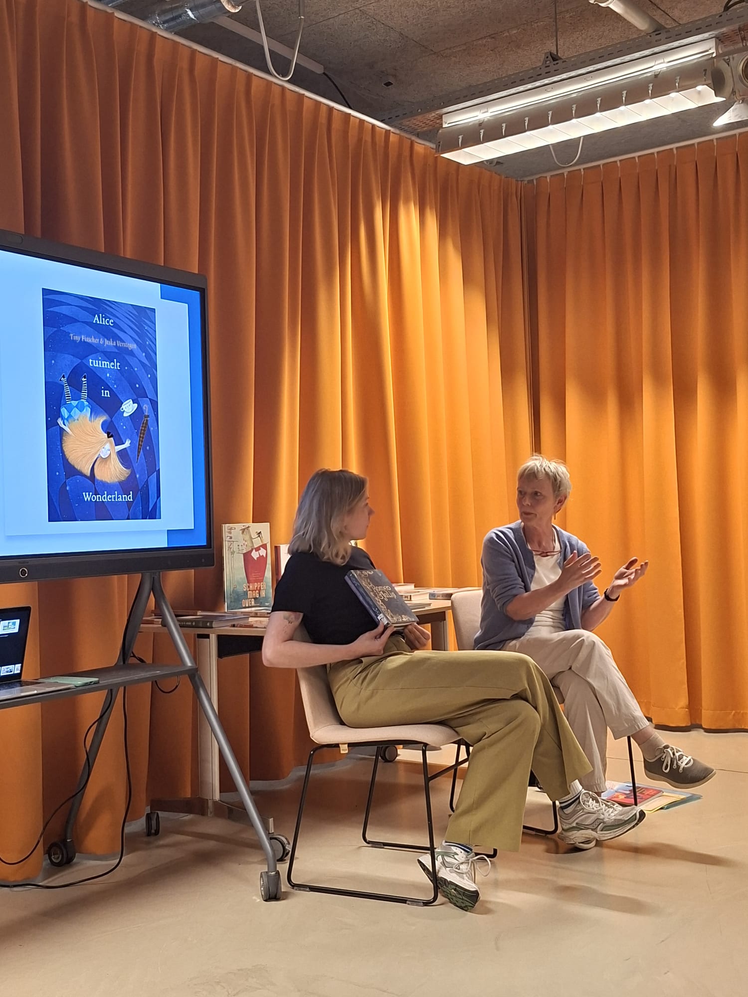 Auteursgesprek Tiny Fisscher Bibliotheek IJmond